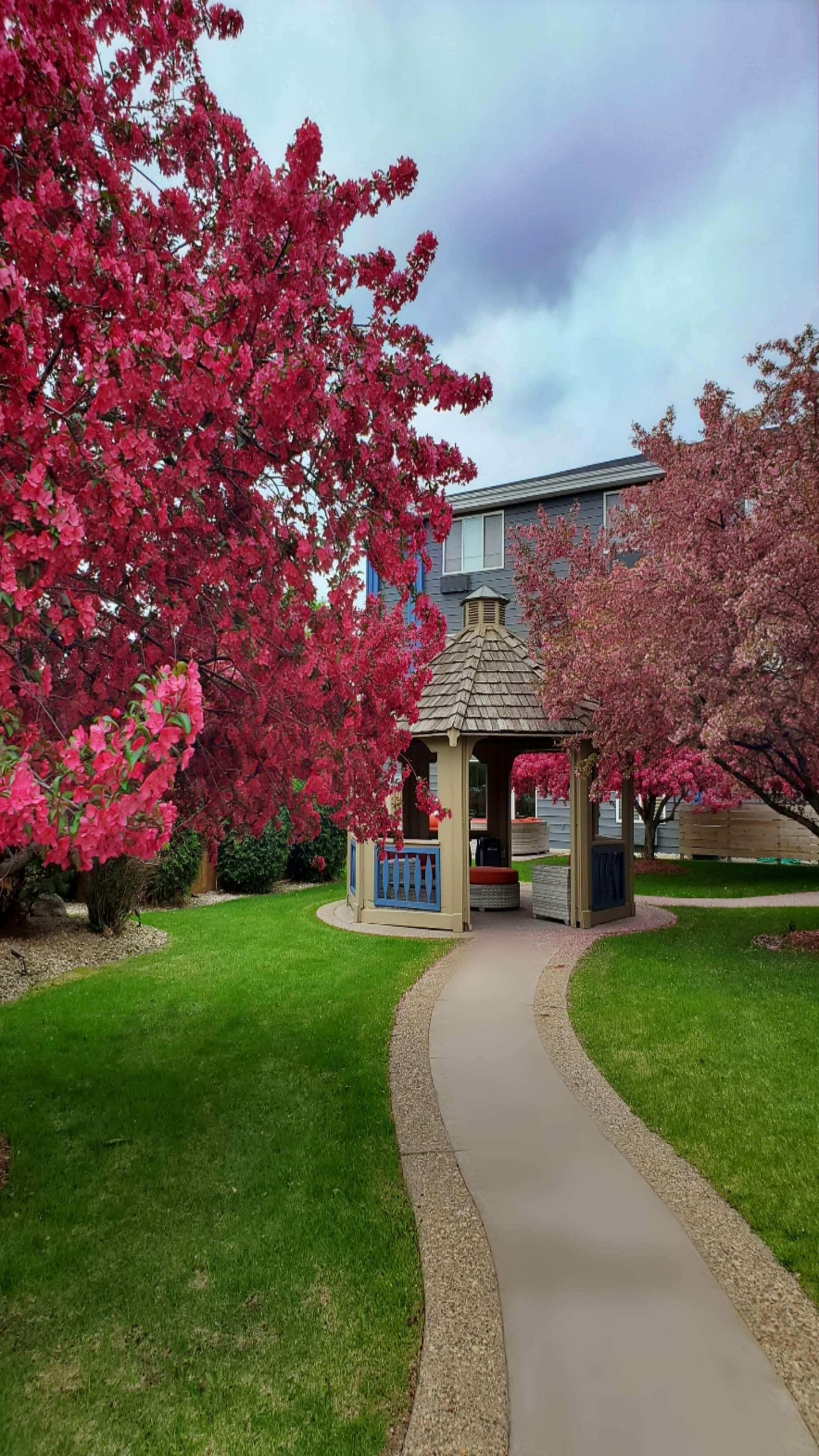 Best Western Plus Hudson I-94 Экстерьер фото